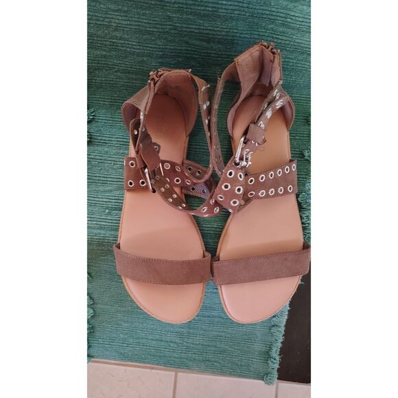 Torrid 8.5 Brown Open Toe Gladiator Sandals - Picture 6 of 9